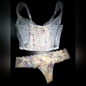 🔹️ Victoria Secret Corset and Thong SMALL 🔹️